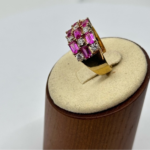 Sz. 8.75 Vintage Cocktail Sterling Silver & Gold Ring with Pink Rubies& Diamond - Picture 5 of 14